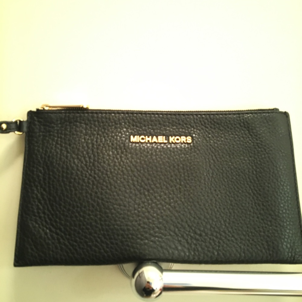 Michael Kors black leather wristlet